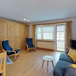 Ova Cotschna 705 Apartamento St Moritz